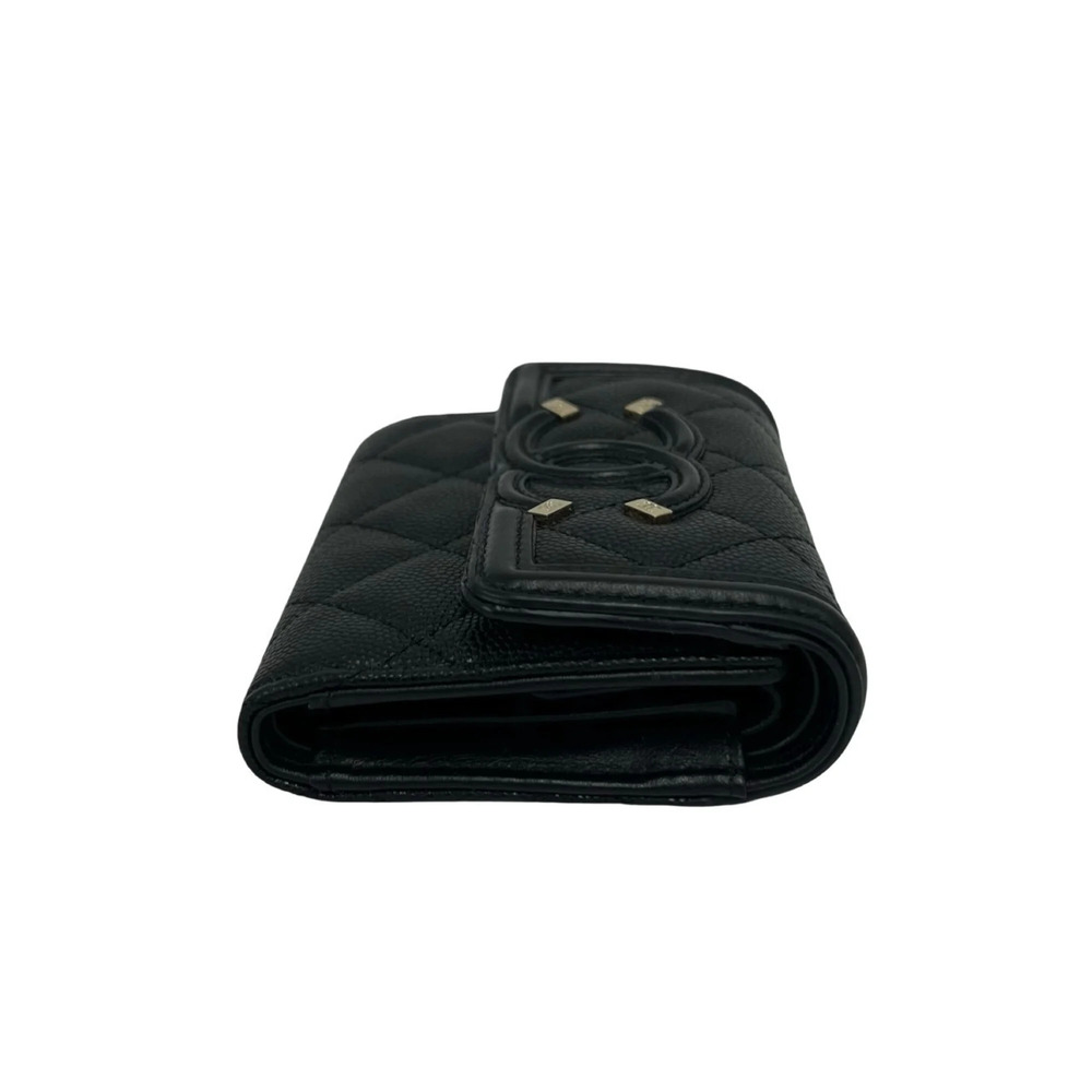 CHANEL Black Caviar Leather Logo Wallet - Picture 5 of 10